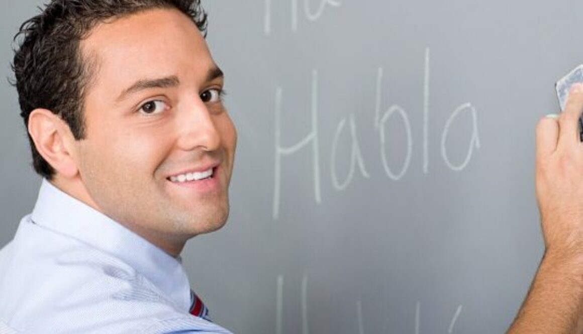que-hay-que-estudiar-para-ser-profesor-en-espana